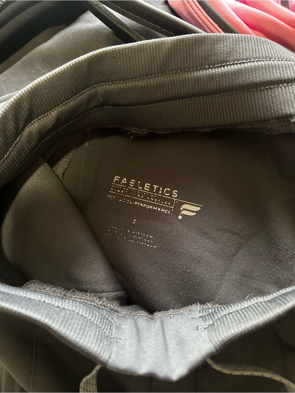 Fabletics Scrub Set - Picture 7 of 7